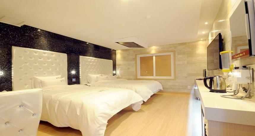 Songjeong Hotel 369 Пусан Екстериор снимка